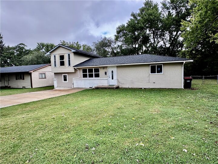 Property Photo: 114 Bailey Avenue AR 72764