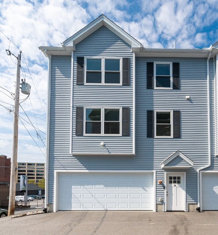 Property Photo:  31 Orchard Street A  MA 01830 