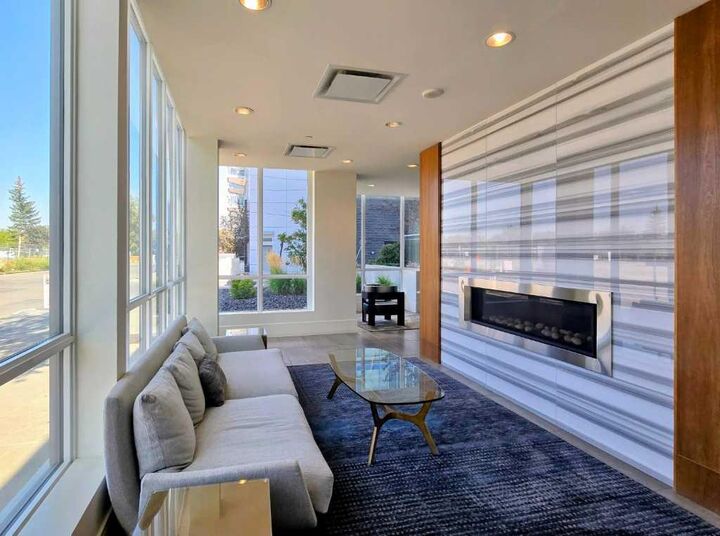 Property Photo:  128 2 Street SW 404  AB T2P 0S7 