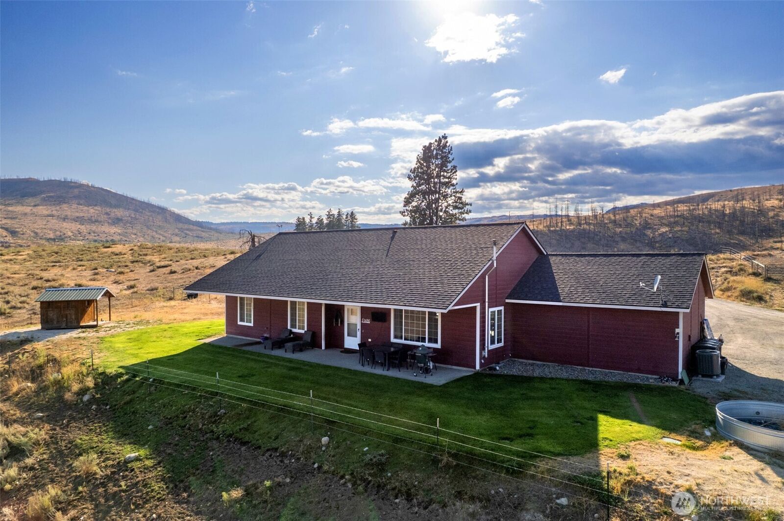 Property Photo:  1486 N Star Road  WA 98829 