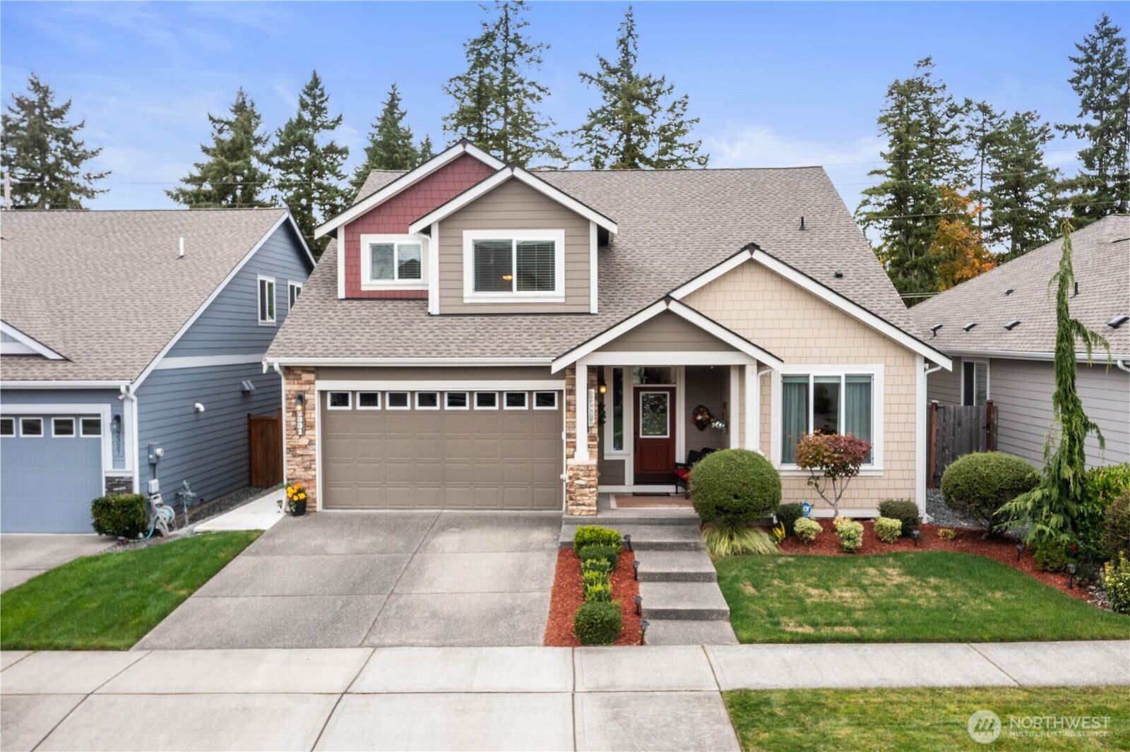 Property Photo:  2331 SE 40th Avenue  WA 98374 