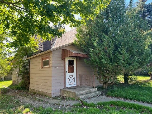Property Photo: 112 3rd Avenue WI 54871