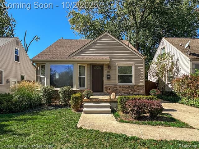 Property Photo:  3311 Ellwood Avenue  MI 48073 