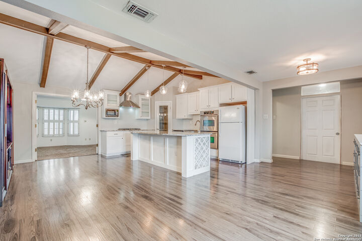 Property Photo:  6623 Carrie Ln  TX 78218 