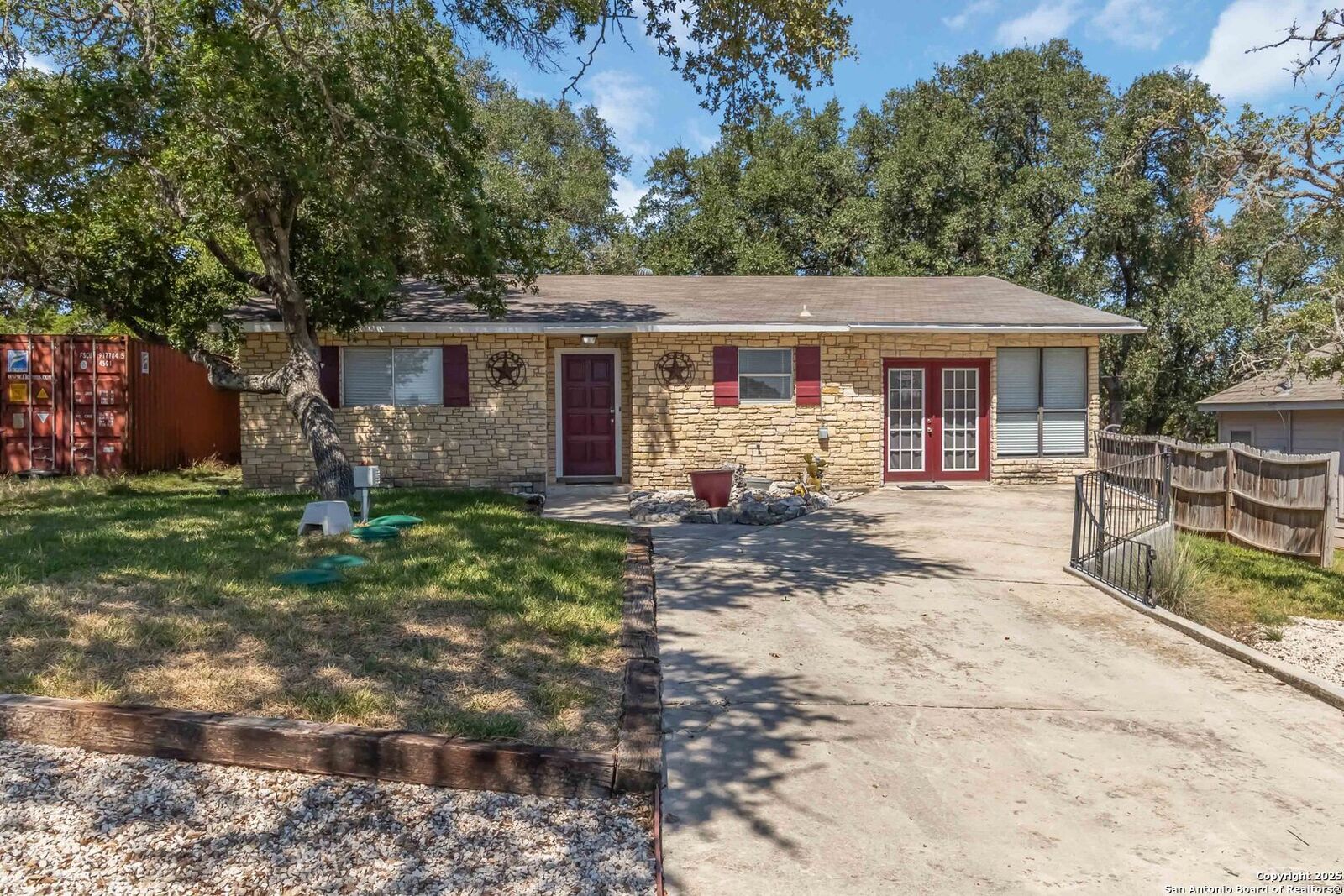 Property Photo:  1447 Springwater  TX 78133 