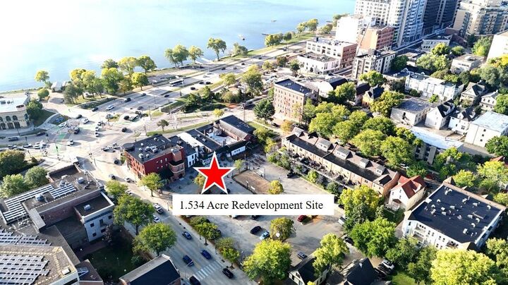 Property Photo:  522 East Wilson Street  WI 53703 