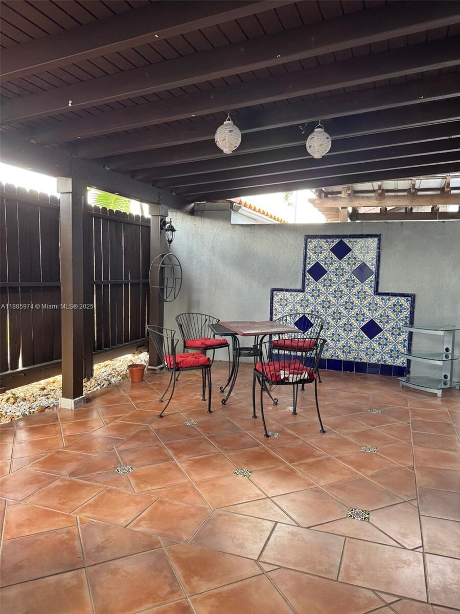 Property Photo:  2410 SW 122nd Ct 1  FL 33175 