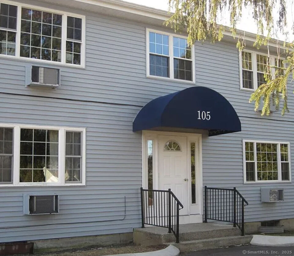 Property Photo:  105 Horse Pond Road Apt H  CT 06420 