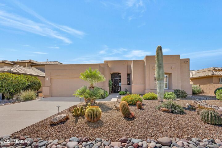 Property Photo: 62165 E Valley Crest Court AZ 85739