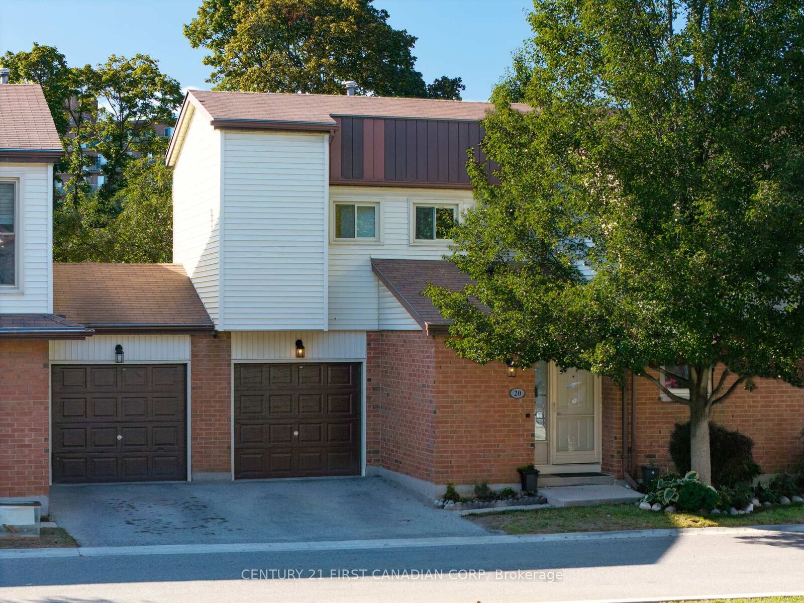 Property Photo:  770 Fanshawe Park Road E 20  ON N5X 1L5 