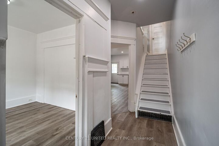 Photo de la propriété:  276 Dalhousie Street  ON K9J 2M4 
