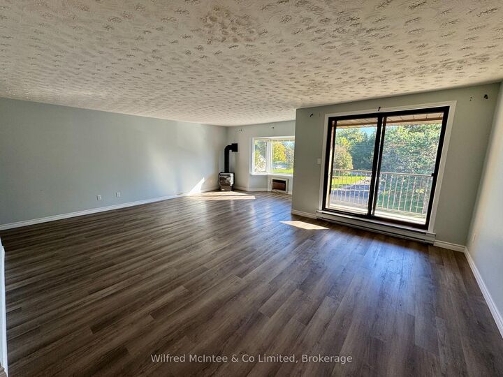 Property Photo: 225 Hinks Street 305 ON N0G 2V0