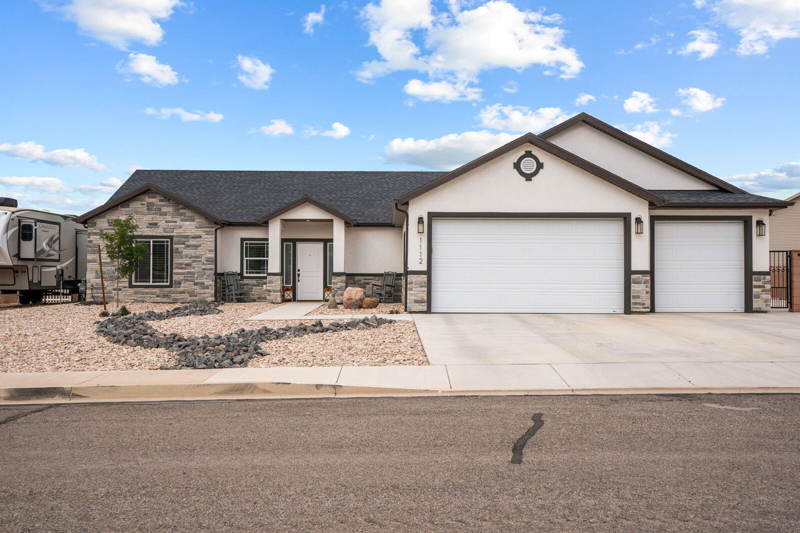 Property Photo:  1112 W 275 S  UT 84761