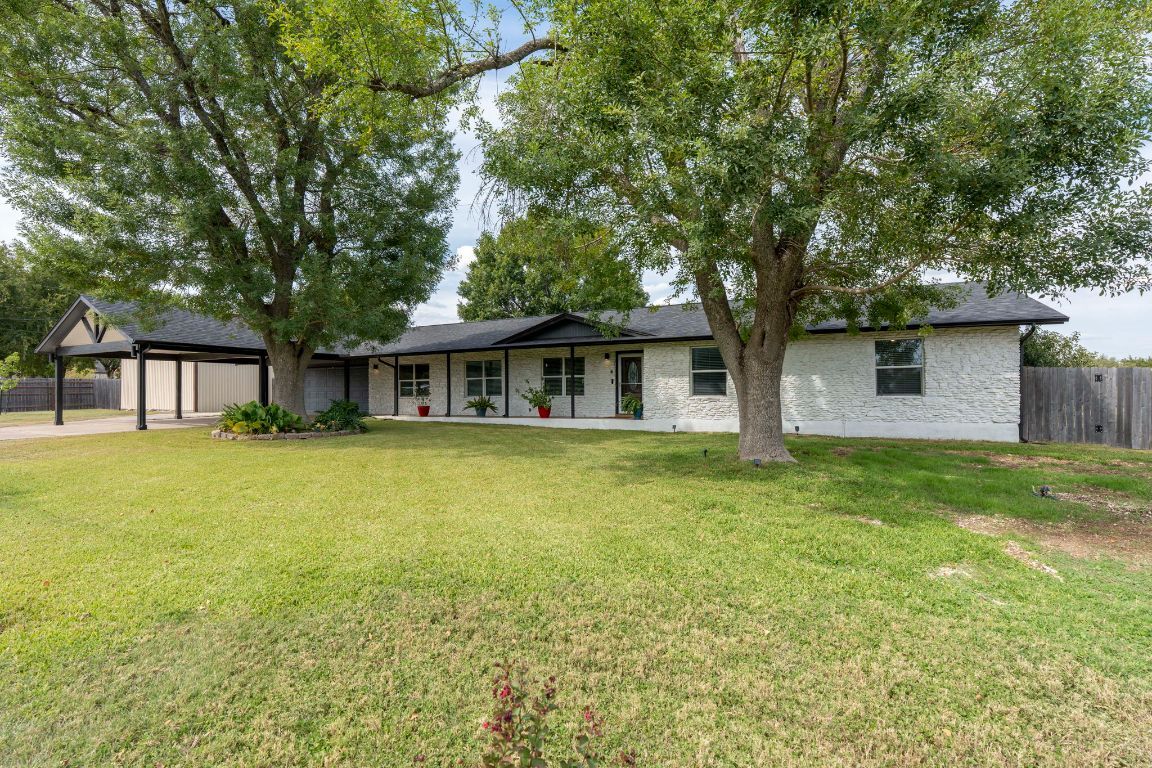 Property Photo: 130 Hy Road TX 78610