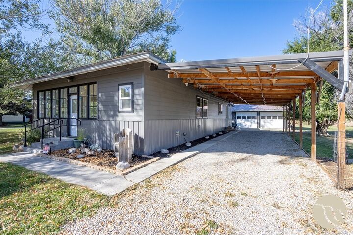 Property Photo:  113 First Avenue W  MT 59046 