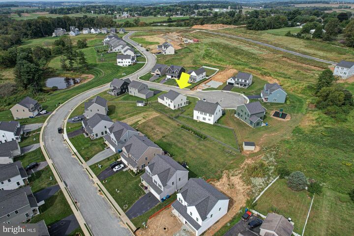 Property Photo:  413 Radcliffe Court  PA 19363 