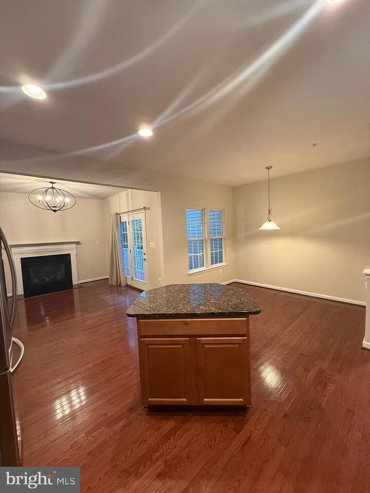 Property Photo:  405 Signal Court 33  MD 21014
