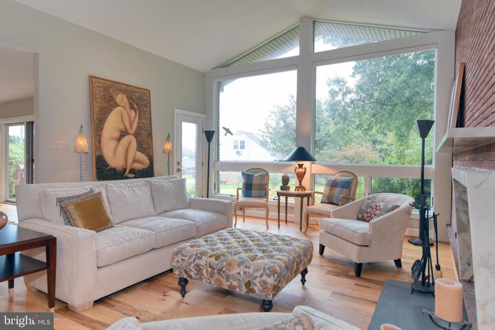 Property Photo:  206 Valley  MD 21620 