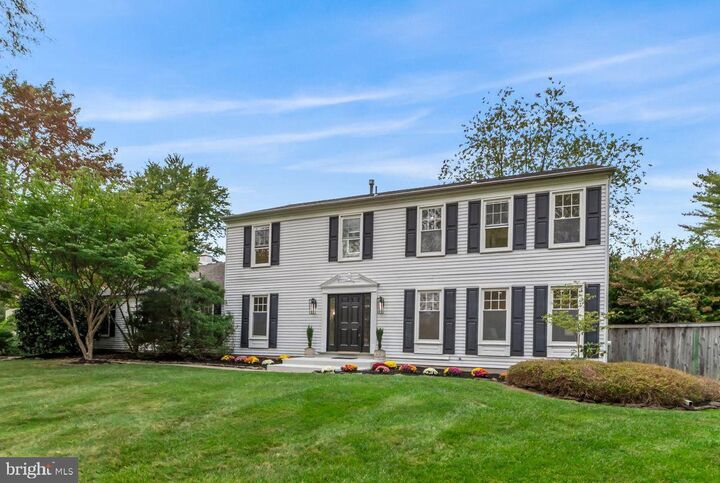 8 Knox Court  Lawrenceville NJ 08648 photo