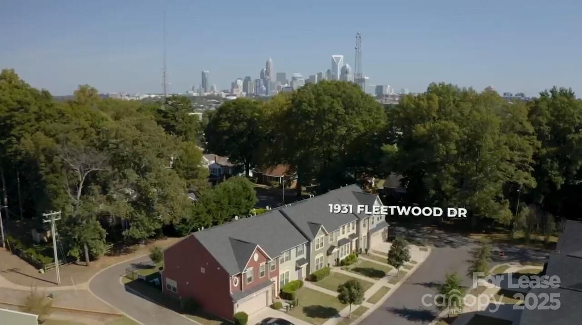 Property Photo:  1931 Fleetwood Drive  NC 28208 