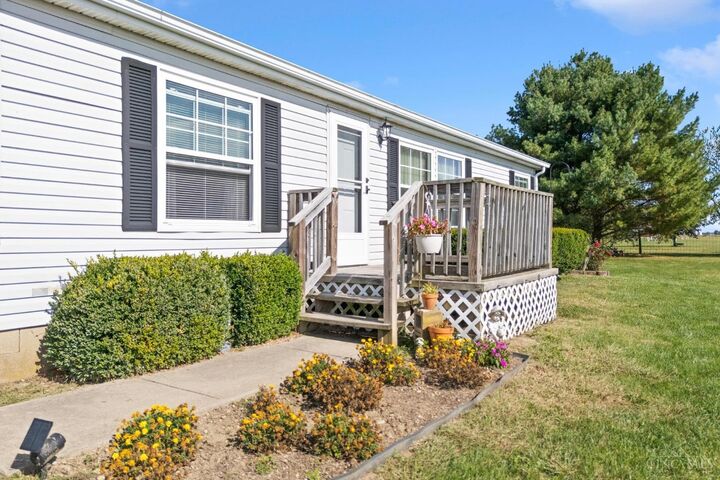 Property Photo:  653 Burnett Road  OH 45169 