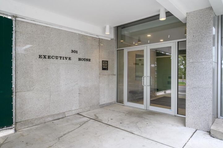Property Photo:  301 Beech Street 4A  NJ 07601 