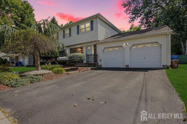 Property Photo:  35 Albert Avenue  NJ 08850 