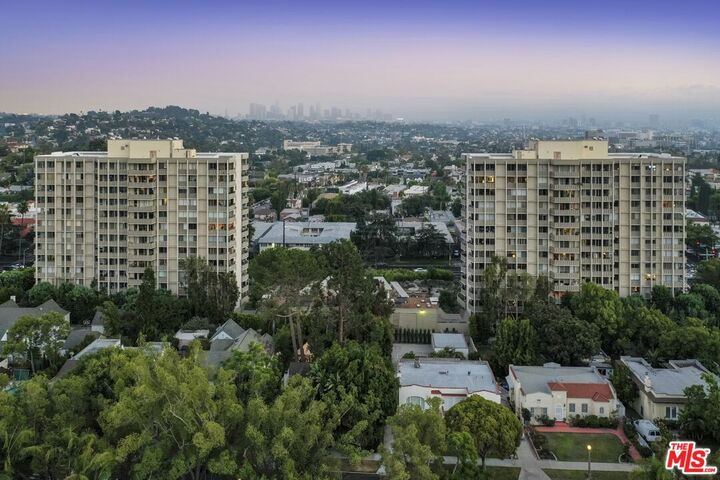 Property Photo:  4411 Los Feliz Blvd  CA 90027 