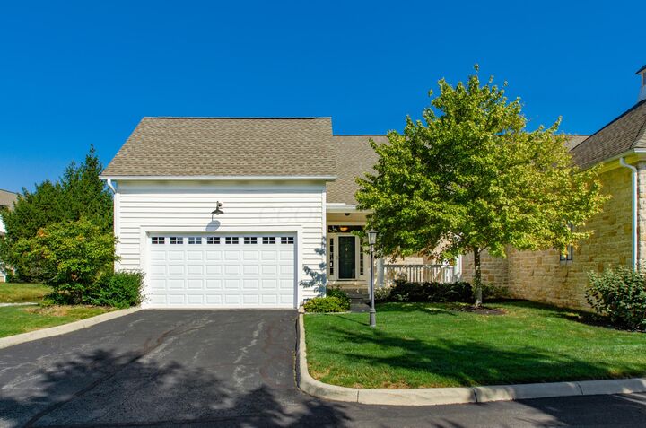 Property Photo:  4134 Herald Square Place  OH 43016 