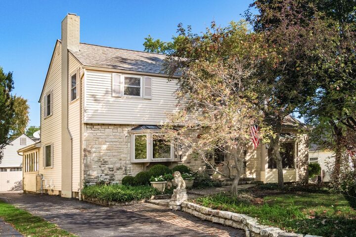 1470 Cardiff Road  Columbus OH 43221 photo