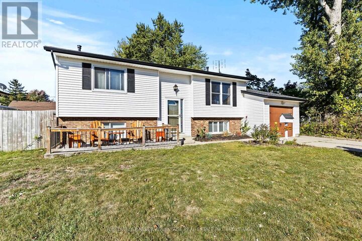 Property Photo: 697 Ferndale Avenue ON L2A 5C7