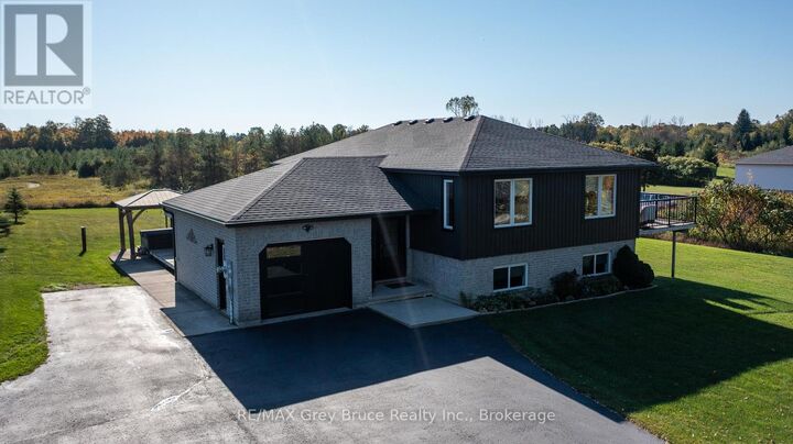 Property Photo: 200050 10 Sideroad ON N0H 2K0