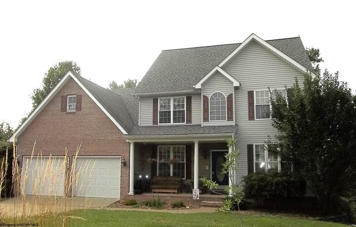 1048 Saint Ives Drive  Hurricane WV 25526-0000 photo