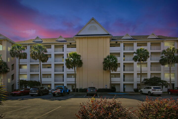 Property Photo: 4270 Calinda Lane 316 FL 32578