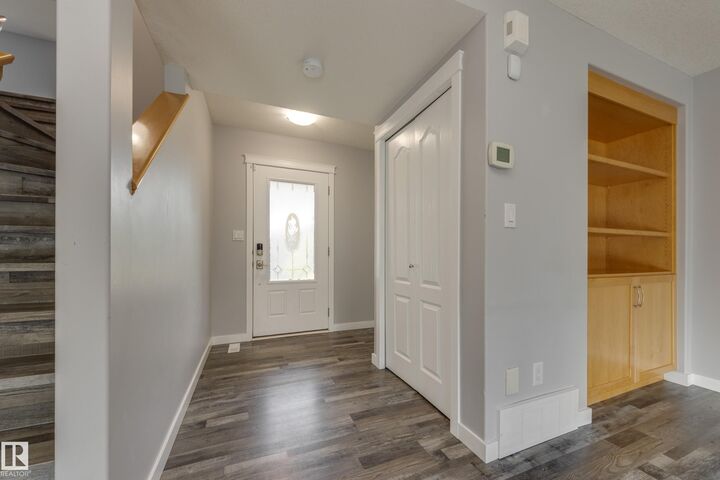 Property Photo:  129 Ridgebrook Road  AB T8A 6M1 