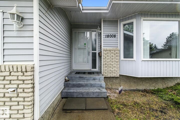 Property Photo:  18008 61 Avenue NW  AB T6M 1T2 