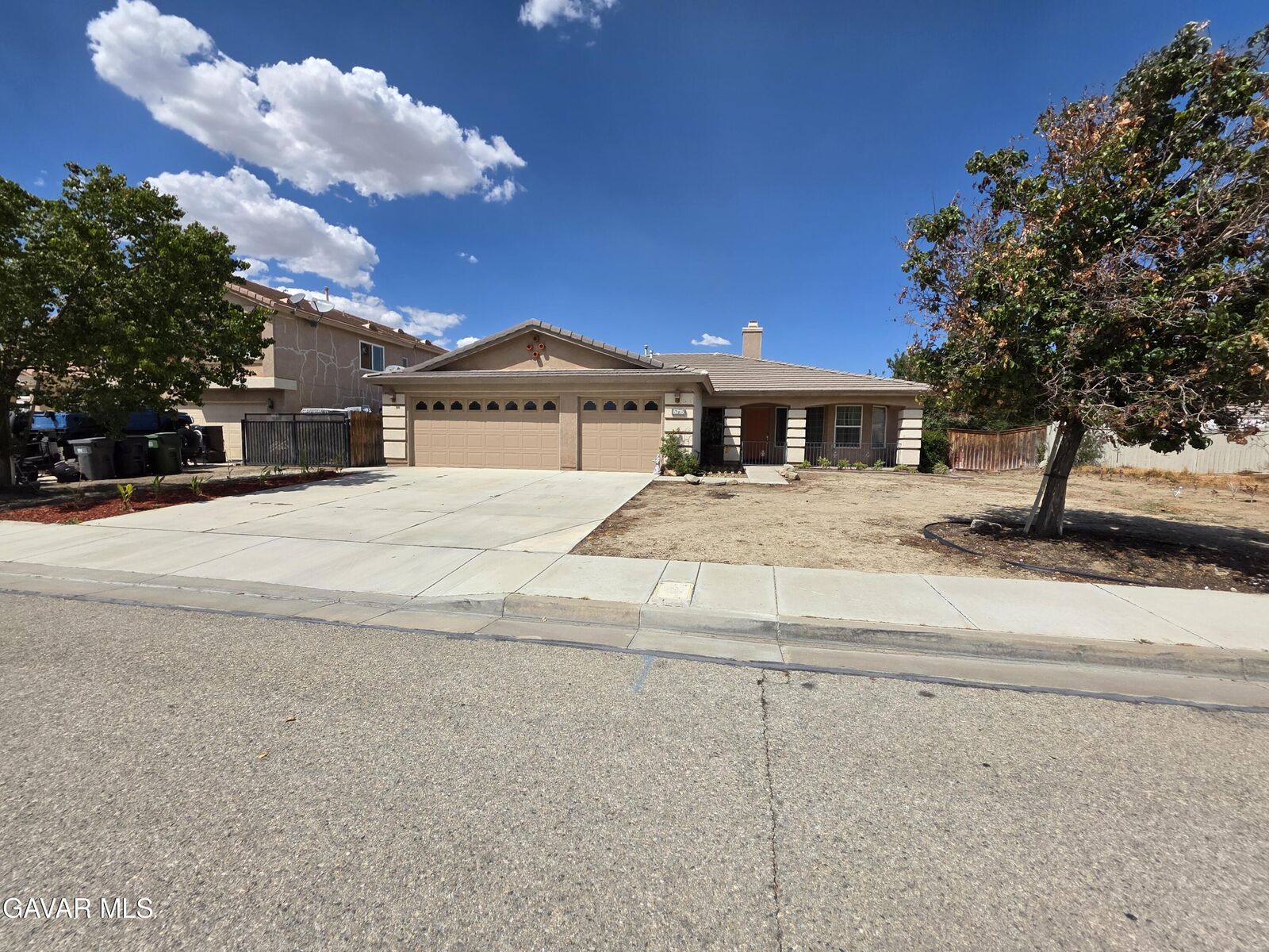 Property Photo:  5175 Capri Court  CA 93552 