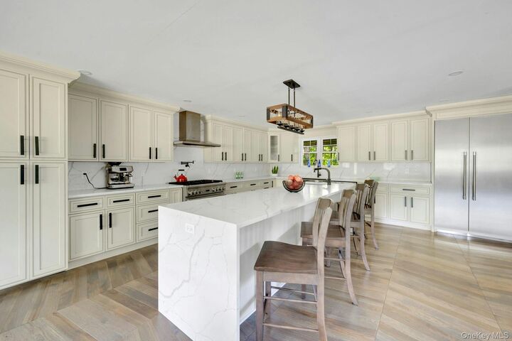 Property Photo:  31 Old Deer Park Road  NY 10536 