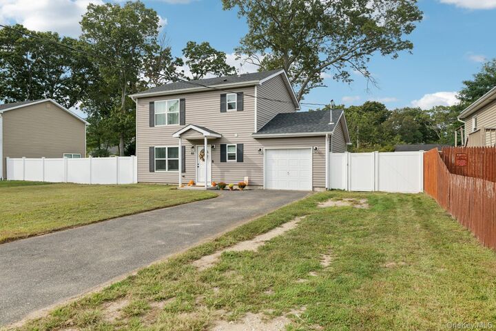 Property Photo:  65 Spar Drive  NY 11951