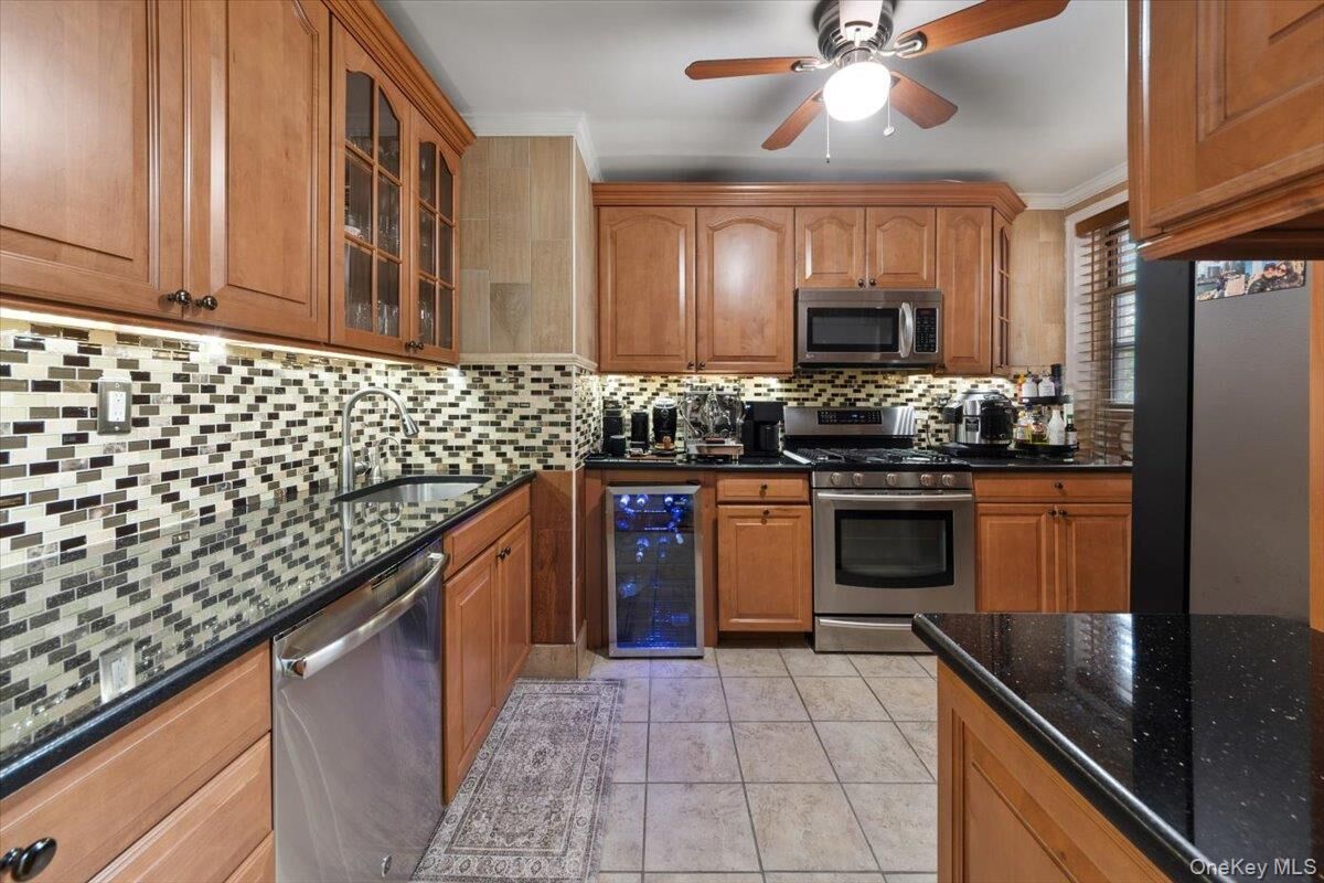 Property Photo: 5 Sadore Lane 5P NY 10710