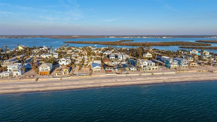 Property Photo:  1214 Gulf Boulevard  FL 34223 