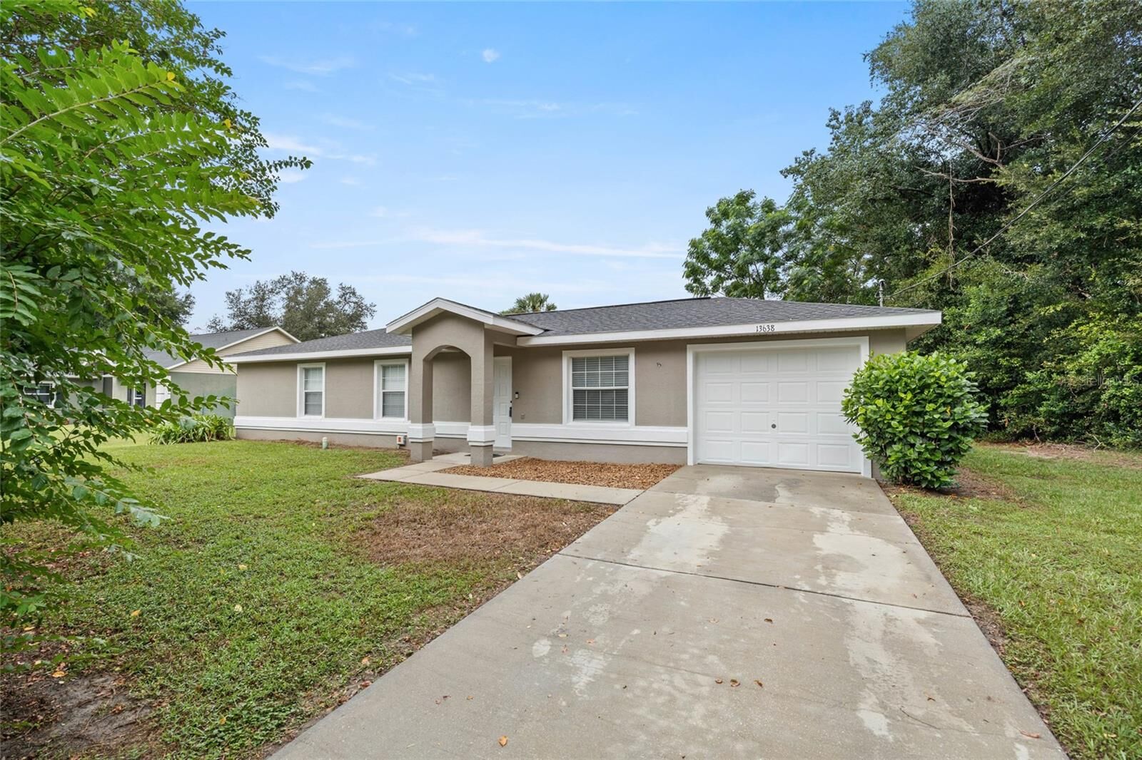 Property Photo:  13638 SE 53rd Terrace  FL 34491 