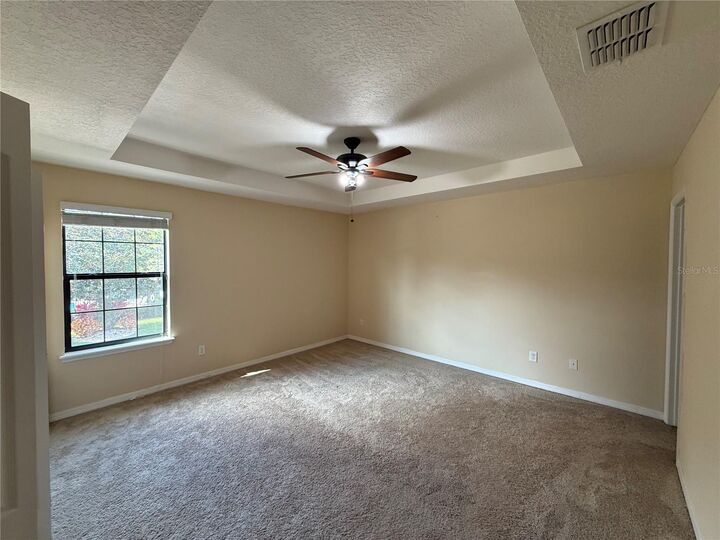 Property Photo: 1901 Glen Mist Cove FL 32750