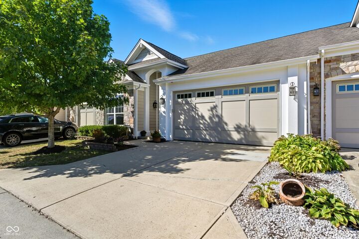 Property Photo: 129 Coatsville Drive IN 46074
