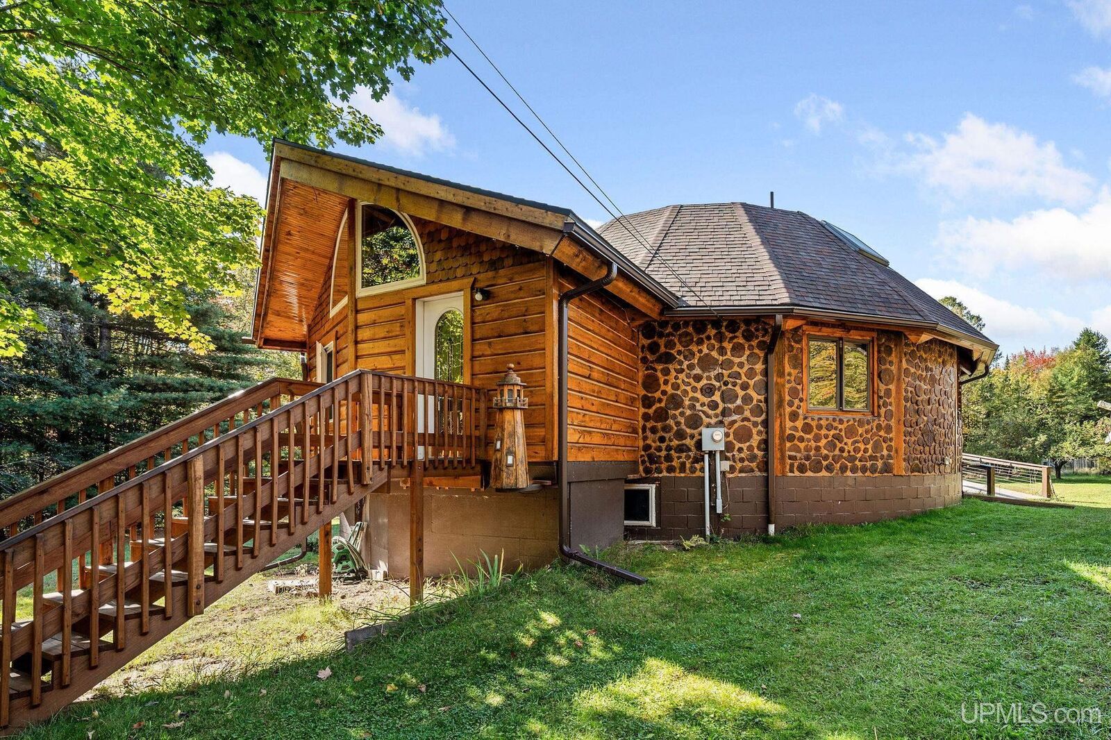 Property Photo:  200 Surrey Lane  MI 49855 