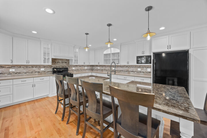Property Photo: 14561 S Appaloosa Lane IL 60491