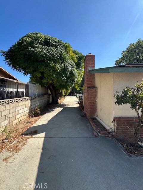 Property Photo: 10596 El Monte CA 92223