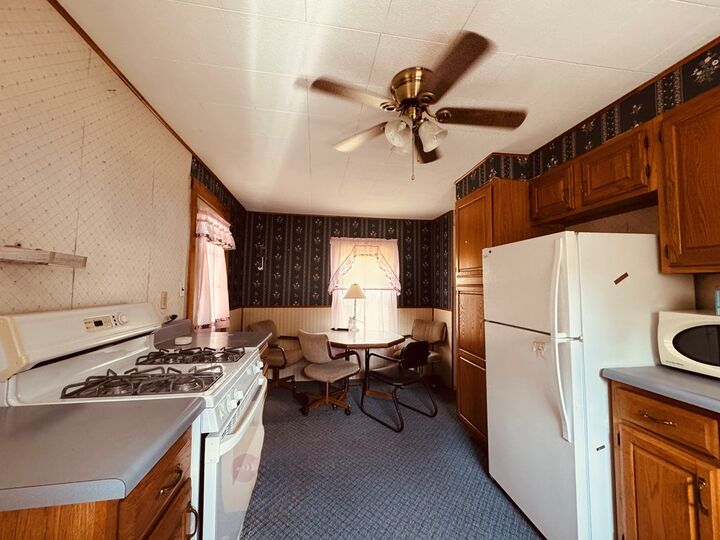 Property Photo: 182 Brookside Dr PA 18832