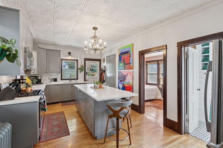 Property Photo:  3209 Pleasant Avenue  MN 55408 