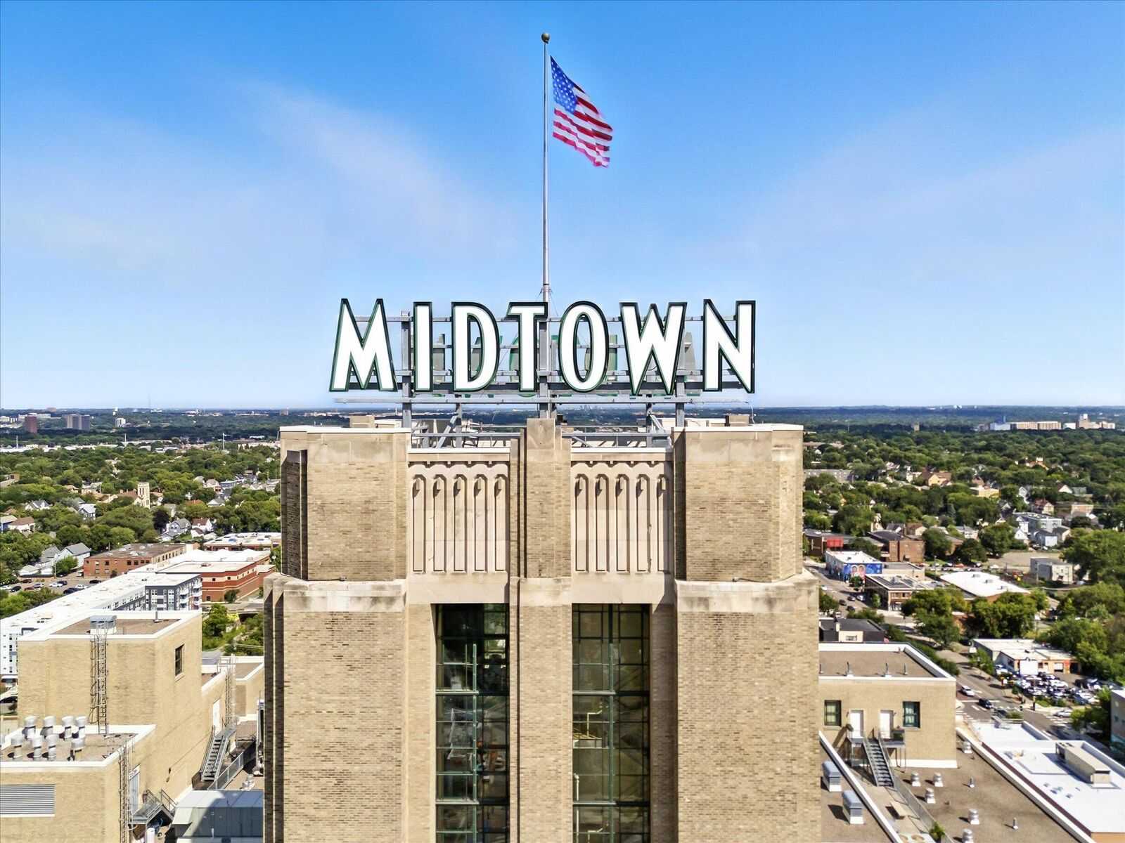 Property Photo:  2929 Chicago Avenue 1120  MN 55407 